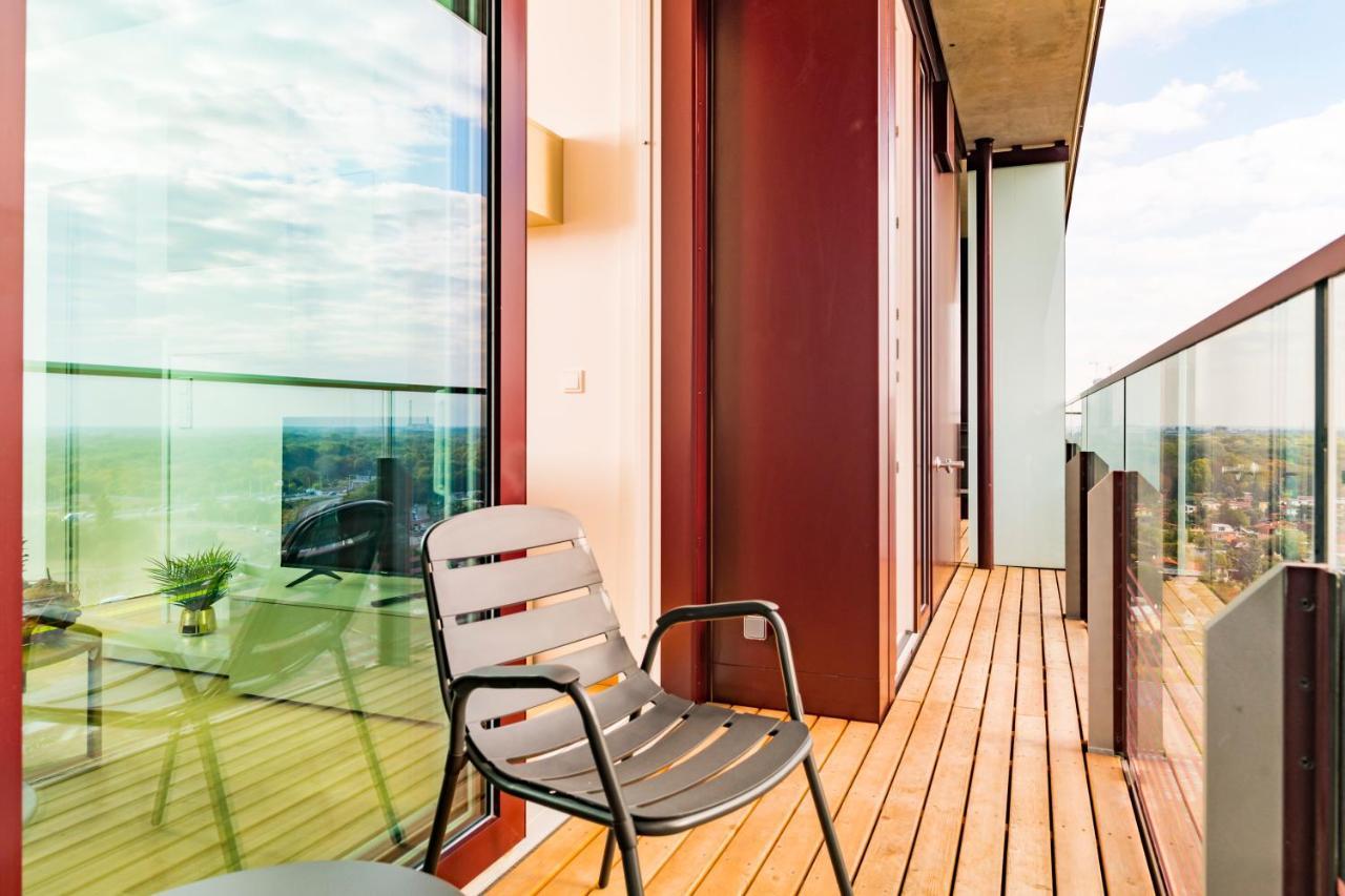 Triiiple Tower Dream Apartments With Rooftop-Summer-Pool Vienna Exterior photo